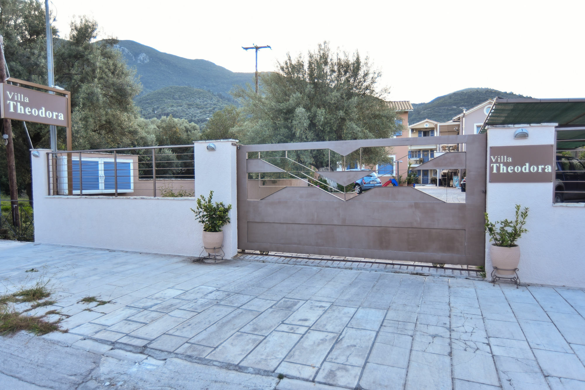 Villa Theodora Nikiana Exterior photo
